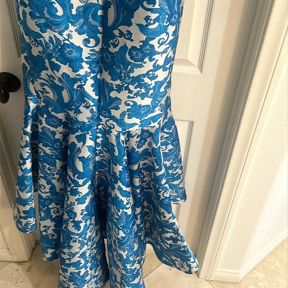 Mestiza Azulejo Gown - Picture 9 of 9